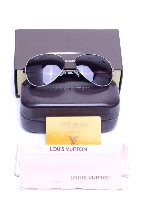 louis vuitton zonnebril heren|Louis Vuitton Palo Alto.